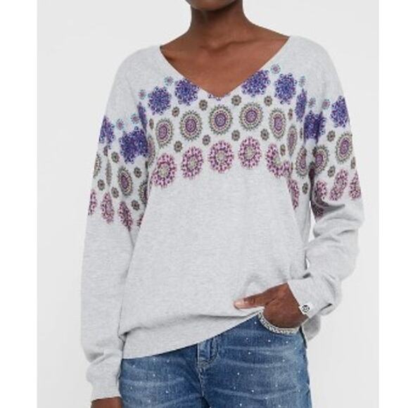Desigual Kerala Women Gray/Grey Floral V-Neck Rhinestone Sweater -US Size S -NWT - Picture 1 of 16